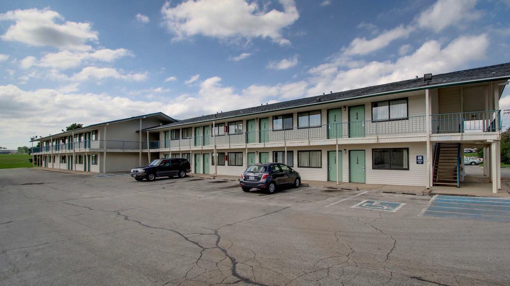 Motel 6 Des Moines South - Airport 외부 사진