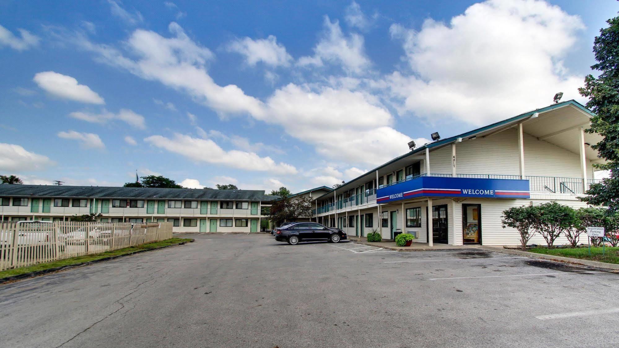 Motel 6 Des Moines South - Airport 외부 사진