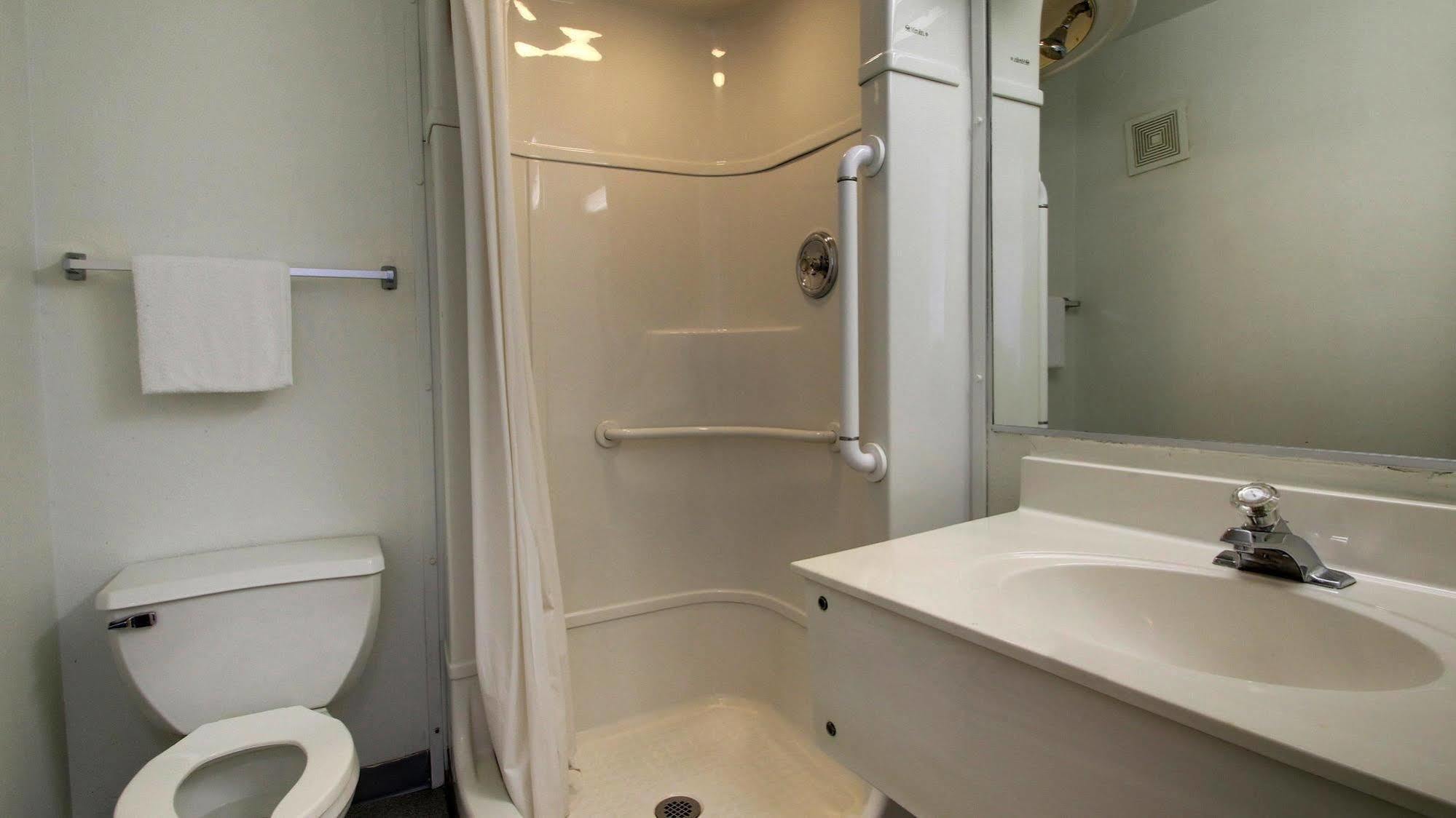 Motel 6 Des Moines South - Airport 외부 사진
